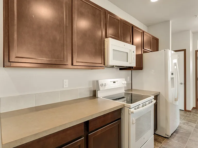 19601 Wapato Ln NE #105 — Photo 8