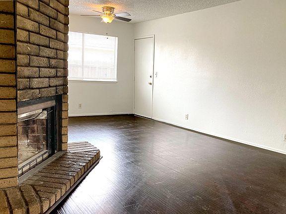 2nd image of 308 Las Animas Cir