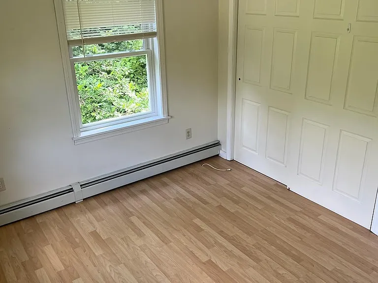 331 N Main St — Photo 21