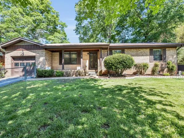 7809 Hale Rd, Hixson, TN 37343