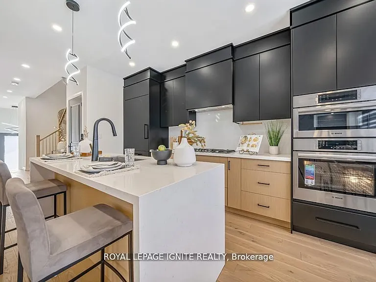 1160 Skyridge Blvd — Photo 10