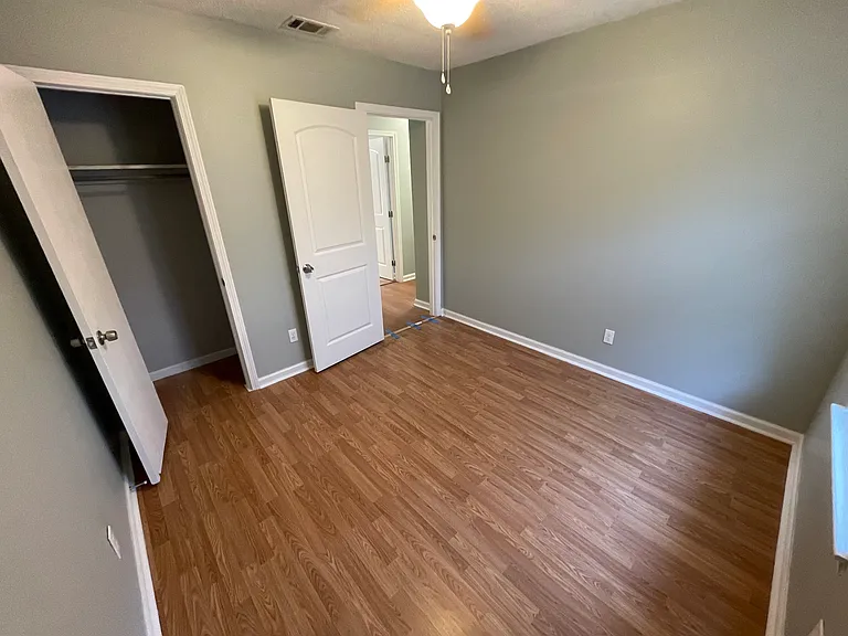 7500 Newcombe Dr — Photo 17