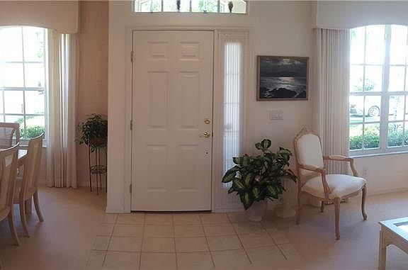 4th image of 11081 Lakeland Cir