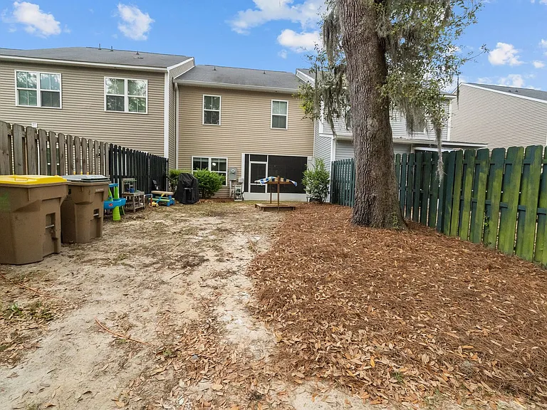 81 Bellasera Way — Photo 58