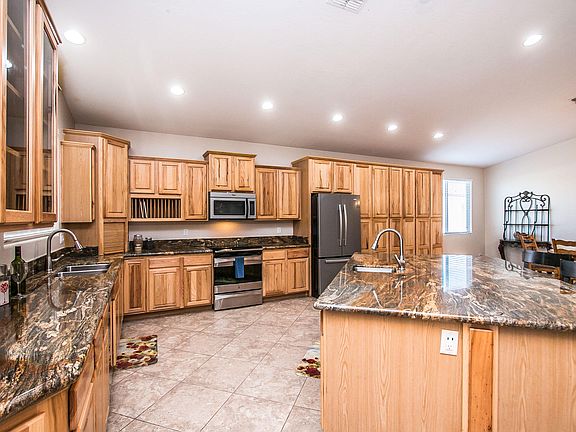 3rd image of 10214 S 279th Ave
