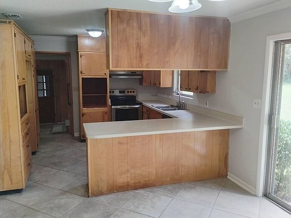 2nd image of 141 Chessher Ct
