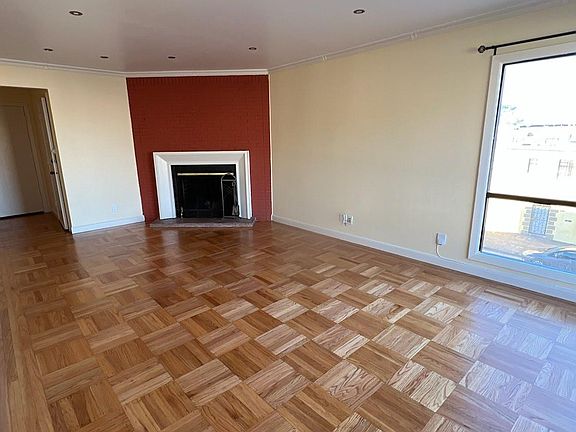 4th image of 2103 Lawton St