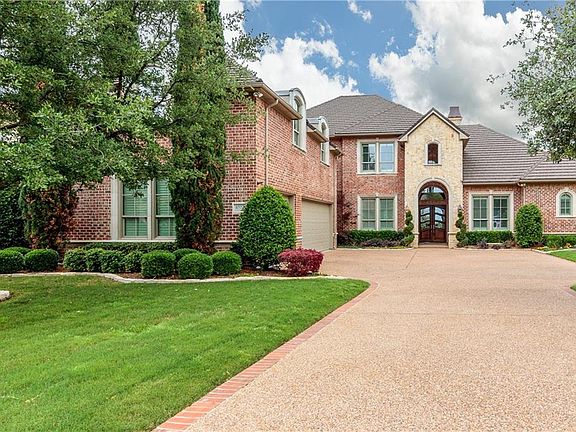 2nd image of 4557 Biltmoore Dr