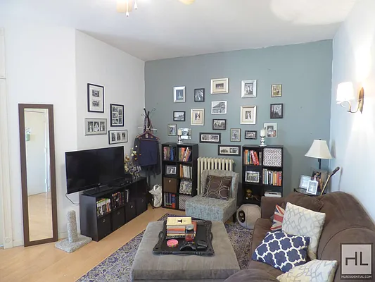 Rented by Highline Residential | media 28