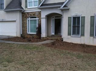 1560 Hillside Oak Dr, Grayson, GA 30017