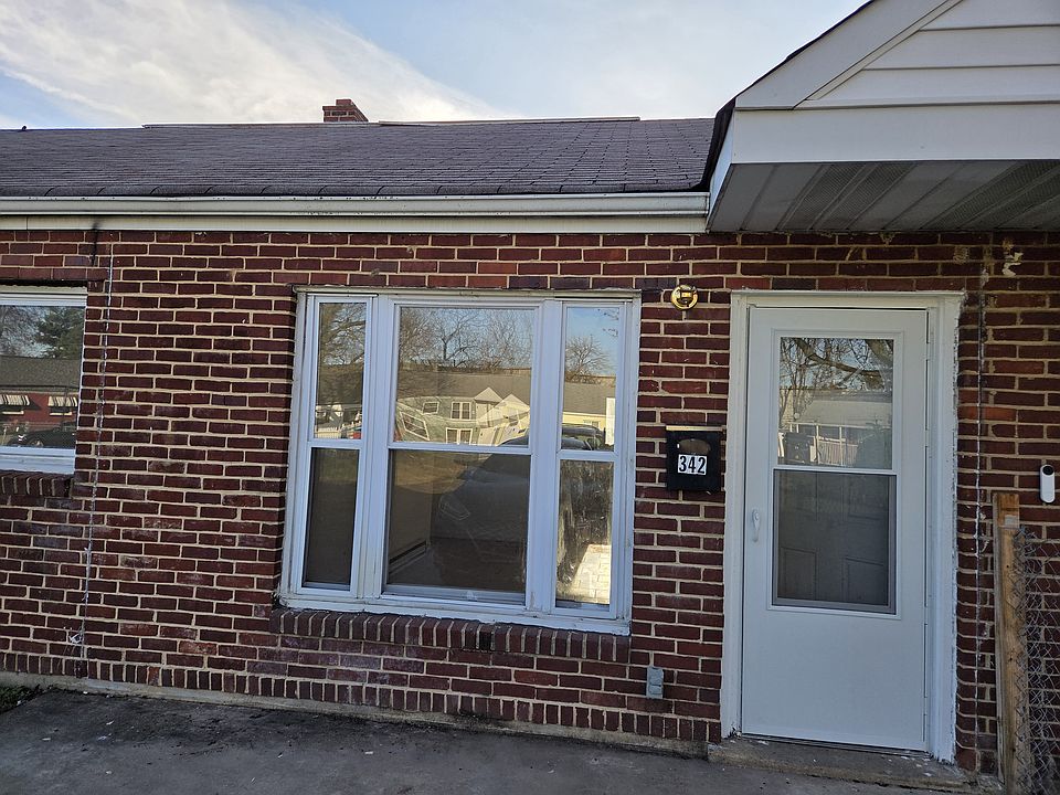 1st image of 342 Sheridan Dr