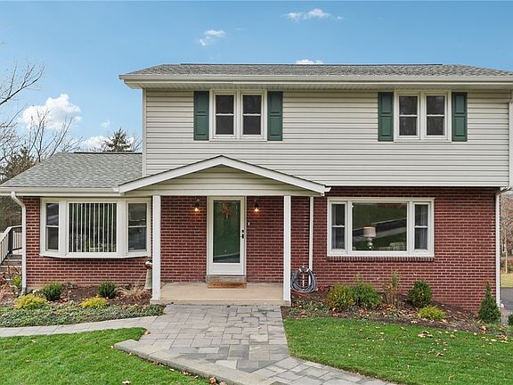 5th image of 3960 Catherine Dr