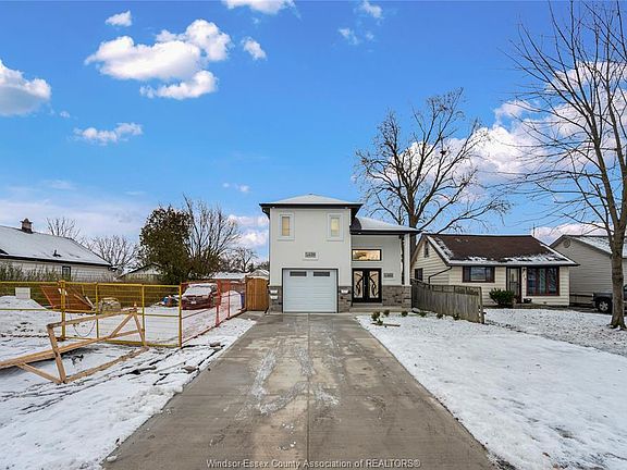 3rd image of 665 Alexandrine St