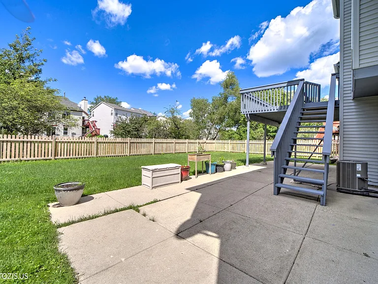 1906 Armwood Ln — Photo 46