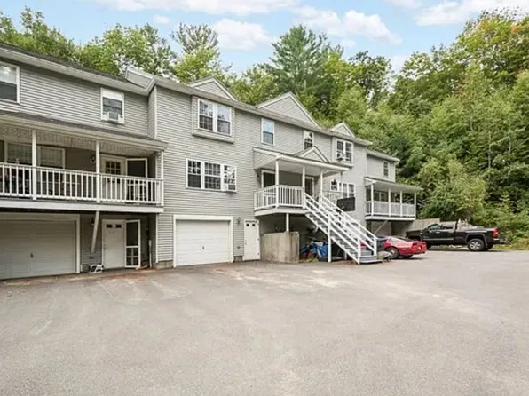 9 Pine Tree Ln #9, Hubbardston, MA 01452
