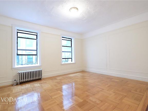 3rd image of 88 Seaman Ave APT 2F
