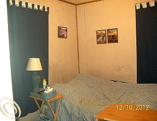 3rd image of 505 E Elza Ave