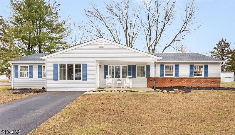 1st image of 242 Powderhorn Drive