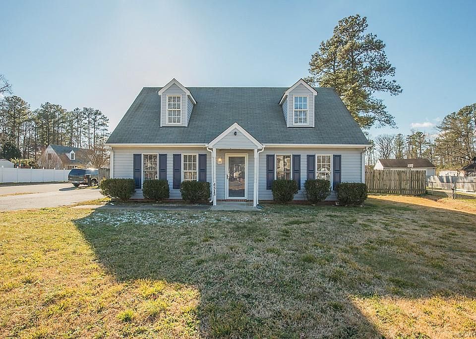 1st image of 4513 S Kalmia Pl