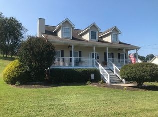 443 Alfalfa Ln, Jonesborough, TN 37659