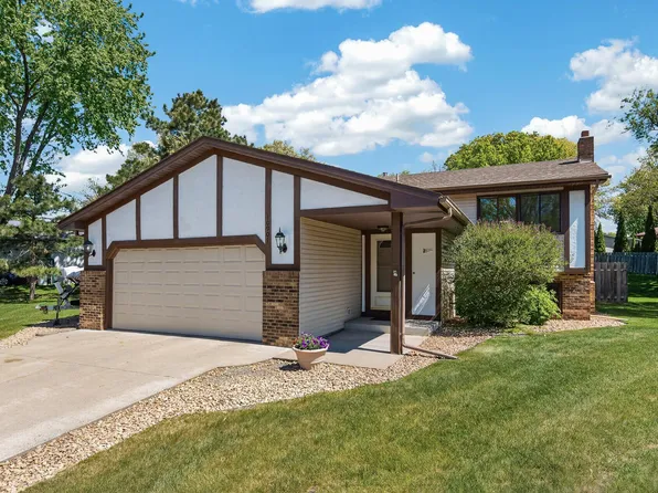 10901 Eagle St NW, Coon Rapids, MN 55433