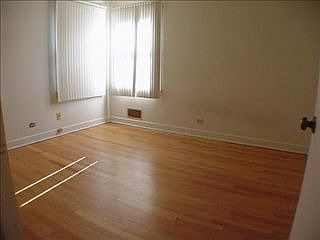 5th image of 7440 W Ainslie St