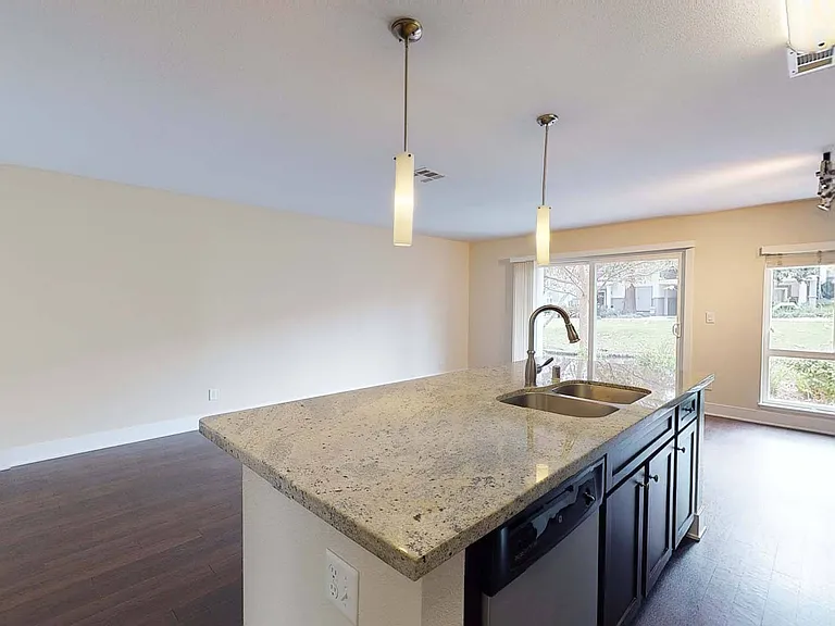 27 Seventy Five Mesa Verde — Photo 119