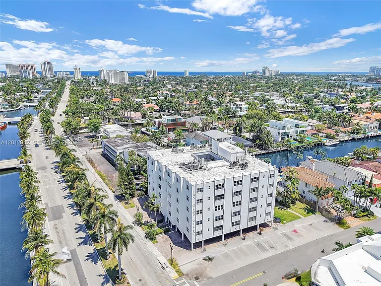 1770 E Las Olas Blvd #505 — Photo 42