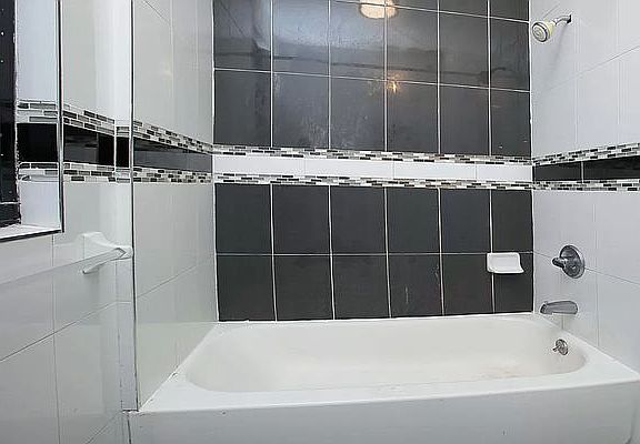 5th image of 220 W 116th St #3W