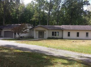 1871 County Rd E, Swanton, OH 43558