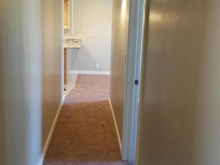2090 W Theresa Cv — Photo 11