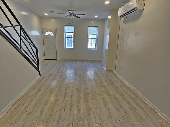 5th image of 2539 N Natrona St