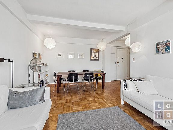 5th image of 530 Grand St APT F6d