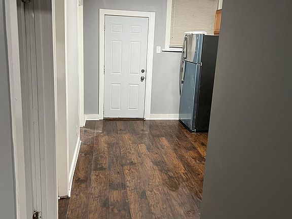 3rd image of 6751 S Loomis Blvd #2