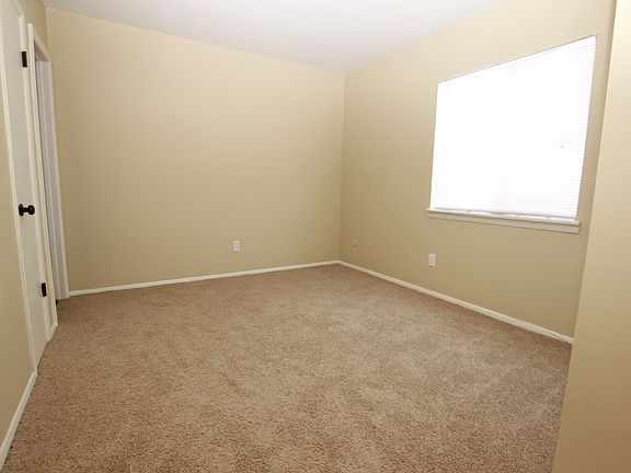 2nd image of 2222 Ferrol St APT 7