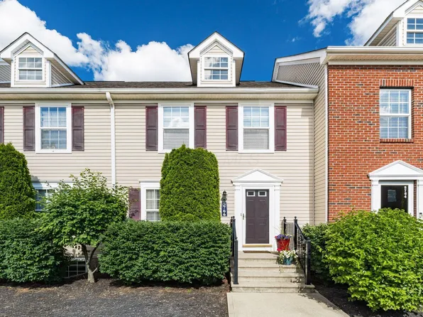 5766 High Rock Dr, Westerville, OH 43081