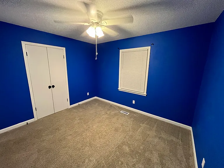 1208 Wentworth Pl — Photo 13