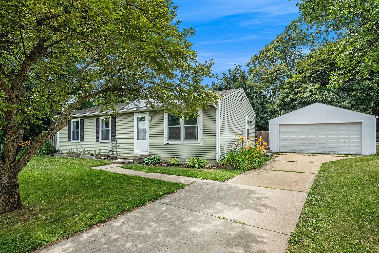 5 Plainview Ct photo 1