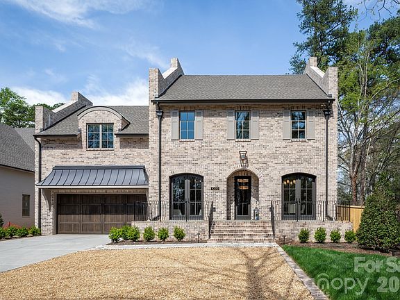 2nd image of 1020 Jefferson Dr