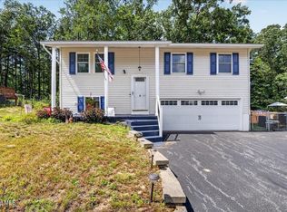 6 Curt Boulevard, Saratoga Springs, NY 12866