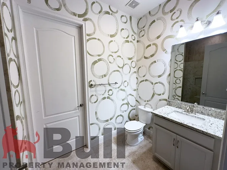 13079 Stanthorne Ave — Photo 13