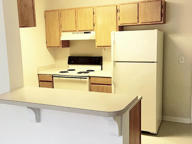 Hunt Park Senior Apartments — Photo 5