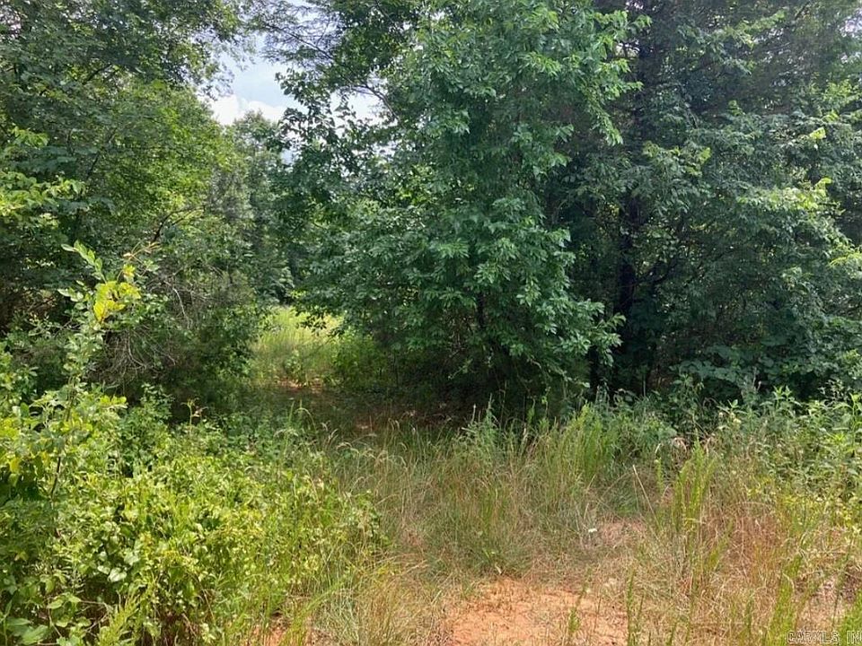 2nd image of 5547 Valley Chapel Rd