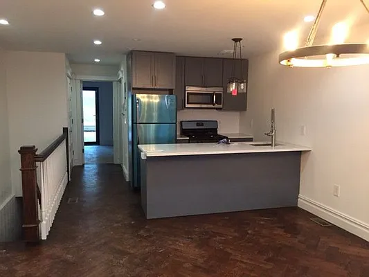 Rented by Nest Seekers International | media 7