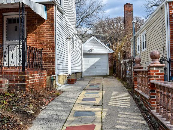 4th image of 13159 233rd St