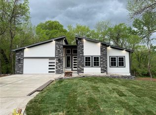 8827 Cleveland Ave, Kansas City, KS 66109