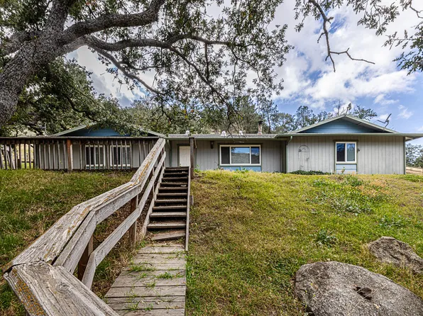 26300 Columbia Way, Tehachapi, CA 93561
