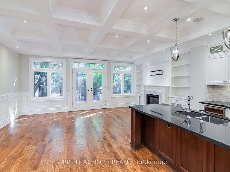 109 Banff Rd — Photo 12