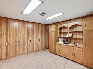 2801 Springridge Rd, Raymond, MS 39154