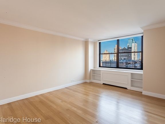 3rd image of 201 E 87th St APT 11R